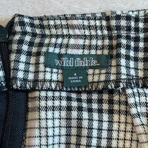 Wild Fable Plaid Skirt- Size 4 - Picture 4 of 4